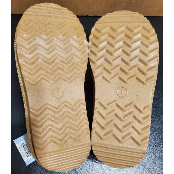 Cat & Jack Kid's Nola Faux Suede Clog Slippers Size 1 - NEW W/TAGS - Picture 6 of 7